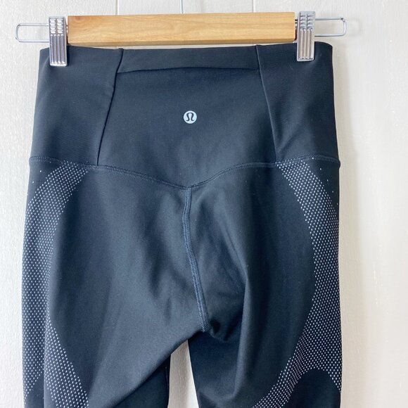 Lululemon Black and White Leggings Size 6 - Picture 10 of 12